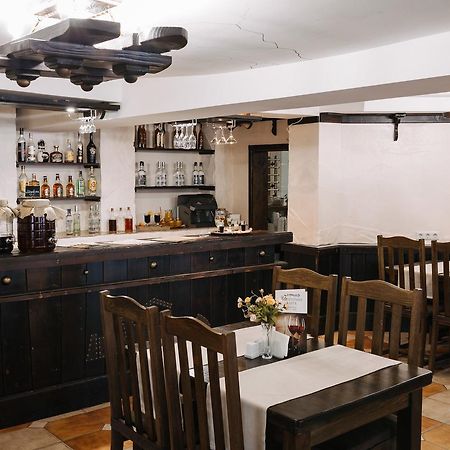 וורוכטה Hotel Marilen מראה חיצוני תמונה