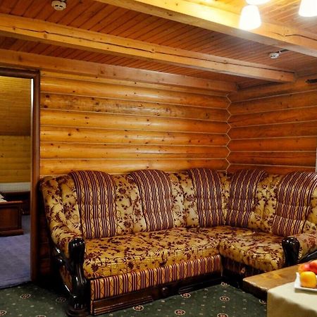 וורוכטה Hotel Marilen מראה חיצוני תמונה