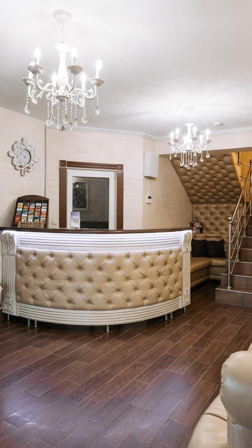 וורוכטה Hotel Marilen מראה חיצוני תמונה